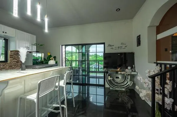One Love Luxuray Guesthouse Montego Bay Konukevi
